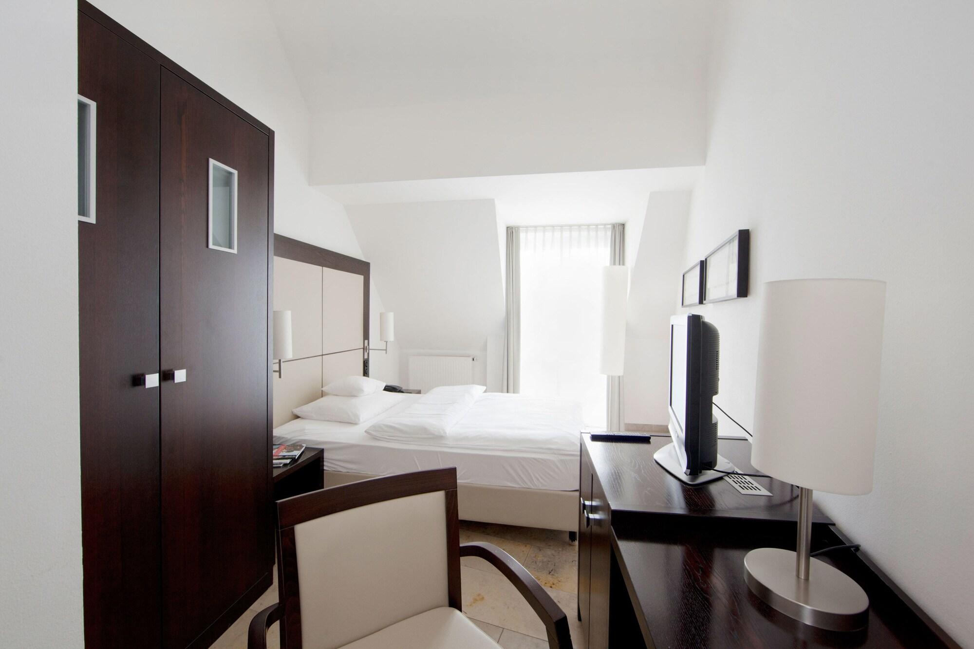 Burns Art Hotel Düsseldorf Rom bilde