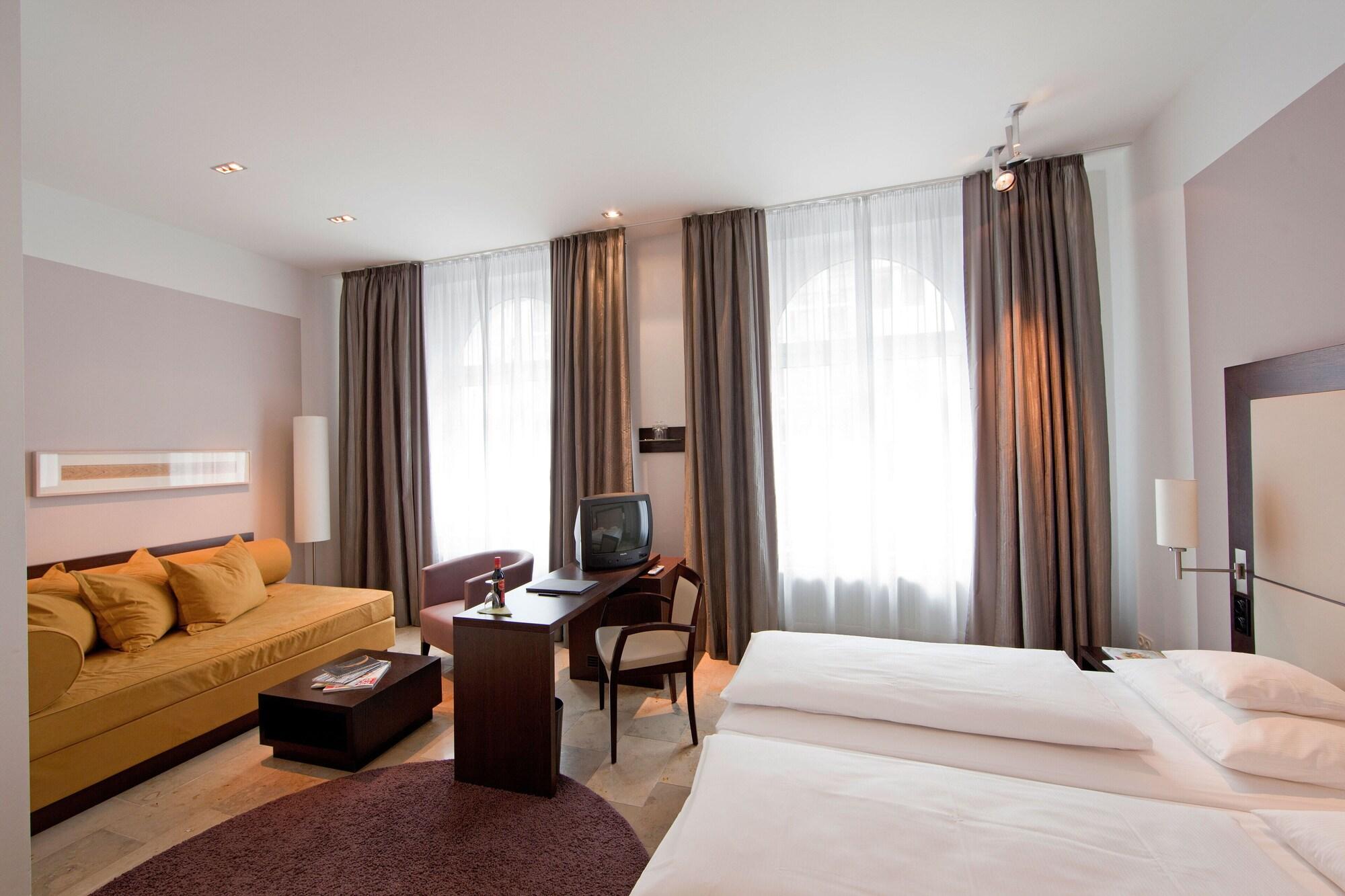 Burns Art Hotel Düsseldorf Rom bilde